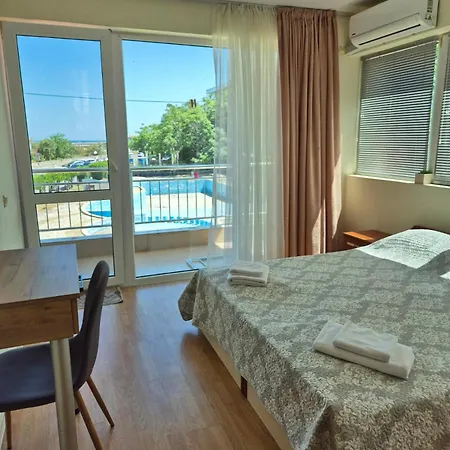 първа линия лазур * 포마리